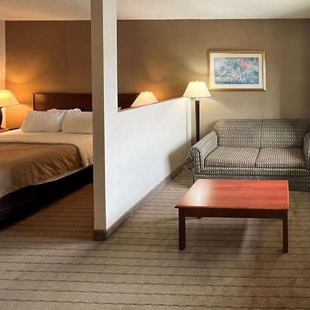 Quality Inn & Suites Grants - I-40 Buitenkant foto