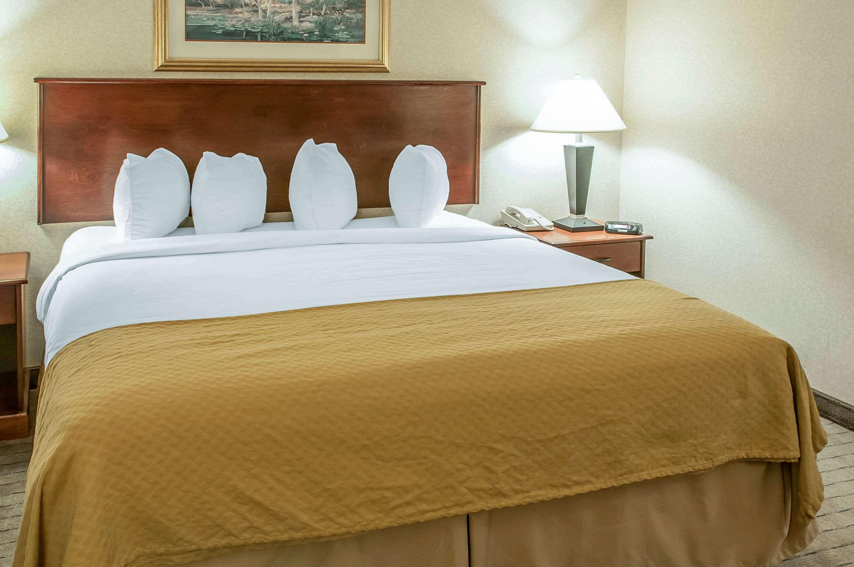 Quality Inn & Suites Grants - I-40 Buitenkant foto