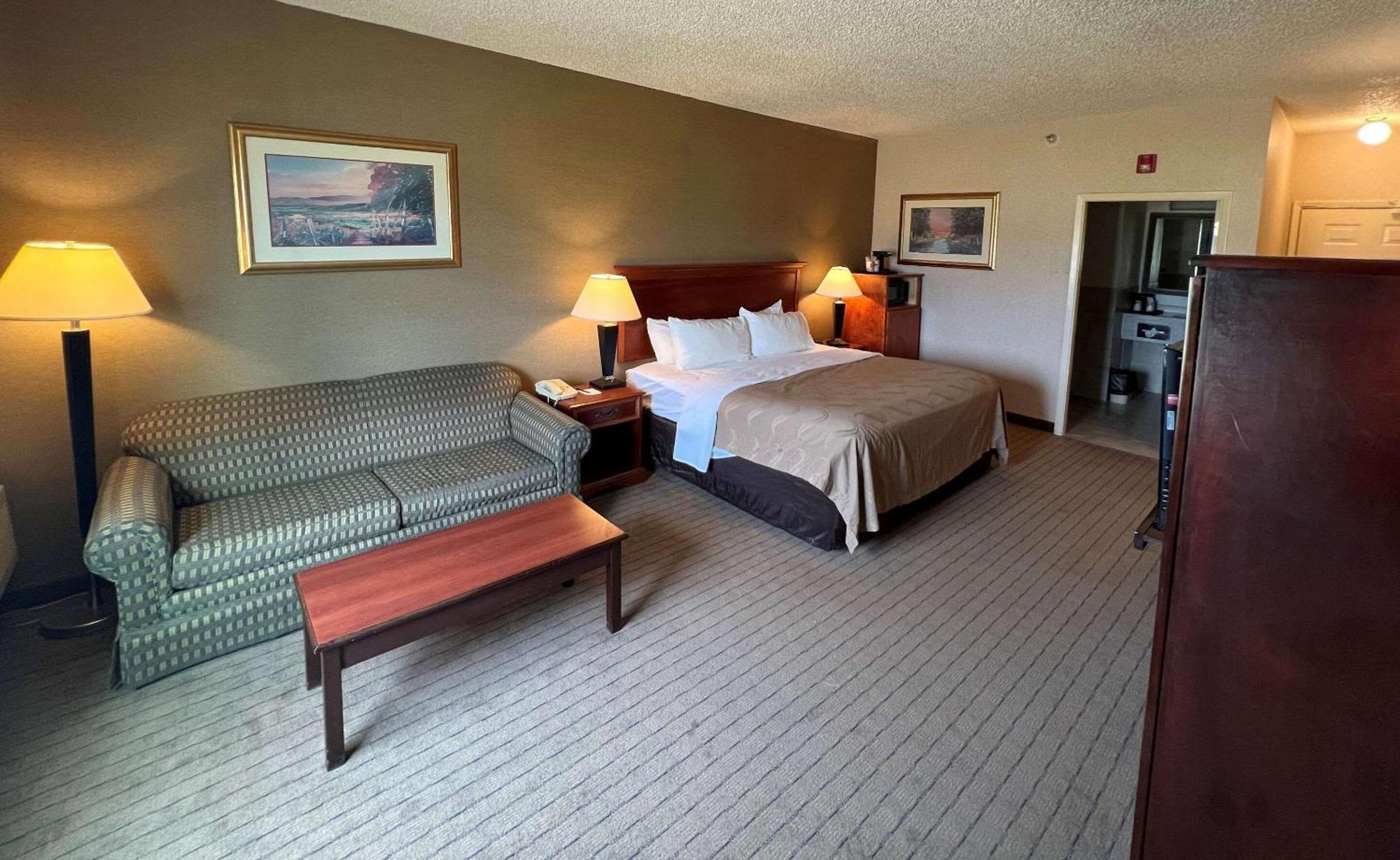Quality Inn & Suites Grants - I-40 Buitenkant foto
